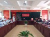 Lãnh đạo huyện thăm, tặng quà Trung tâm Y tế nhân dịp Tết Nguyên Đán
