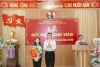 Chi bộ Trường THPT Bình Lư kết nạp 6 học sinh ưu tú vào Đảng