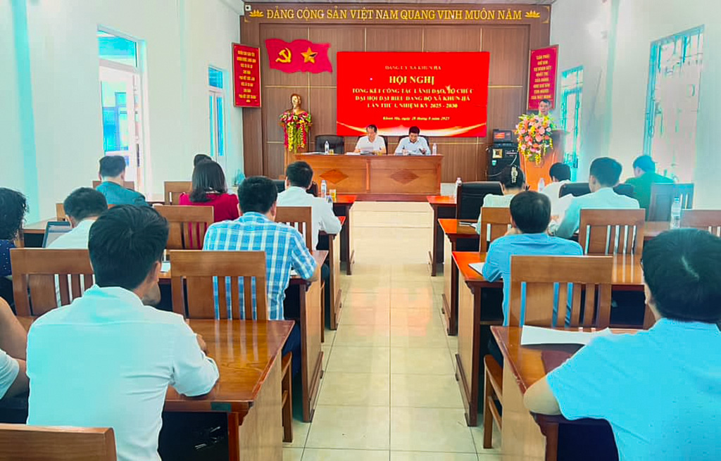 Khun Há tổng kết công tác lãnh đạo, tổ chức Đại hội Đại biểu Đảng bộ xã  lần thứ I, nhiệm kỳ 2025-2030